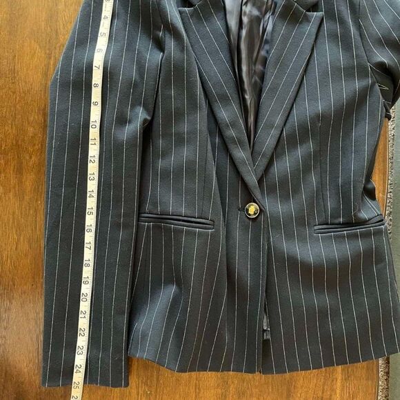 Vintage 90’s Career Suit Jacket Blazer Navy Blue Pinstripe  Fitted size 10 - Picture 13 of 14